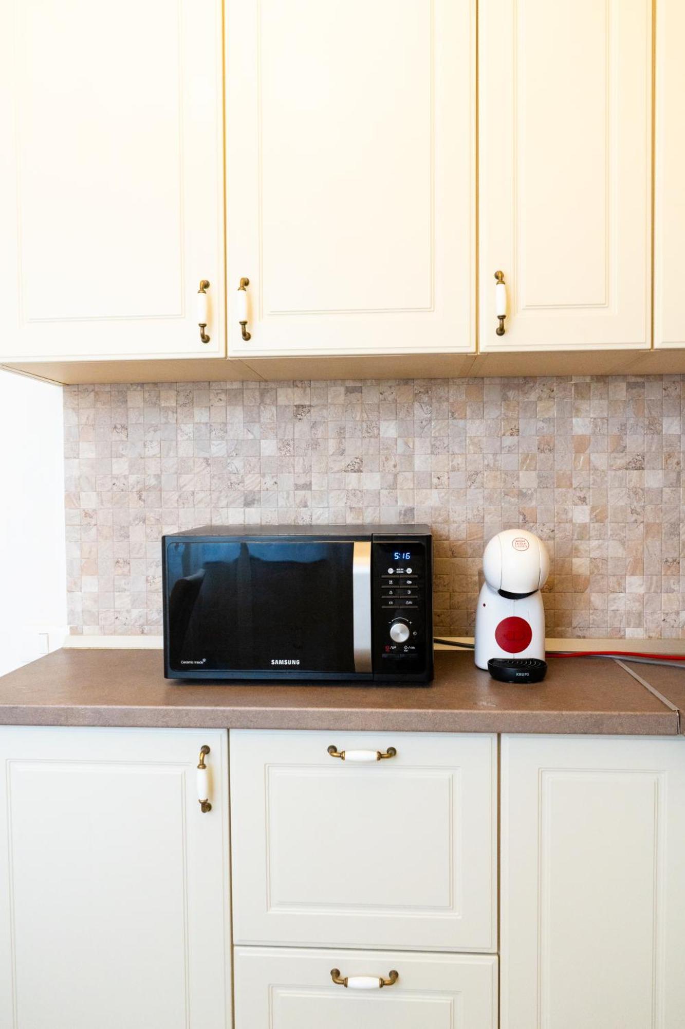 Alexis Spacious Classic Apartment Mamaia Ngoại thất bức ảnh