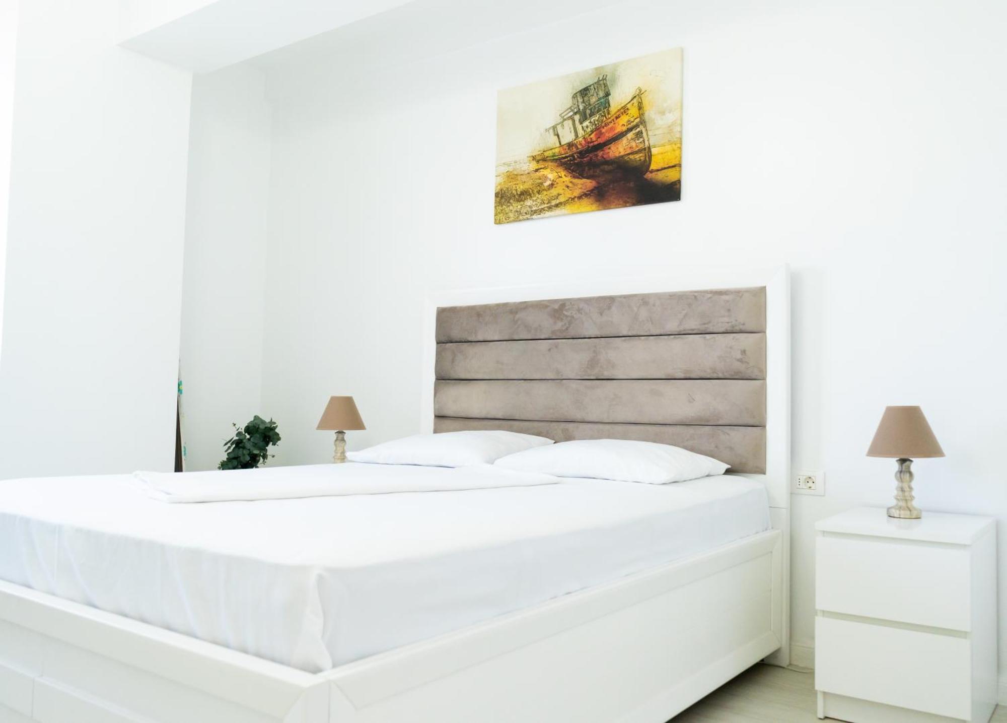Alexis Spacious Classic Apartment Mamaia Ngoại thất bức ảnh